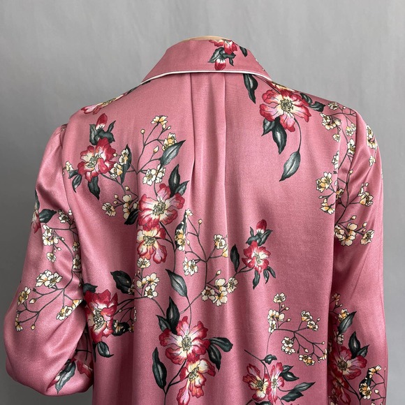 Joie Pajama Top Women XS Pink Floral Satin Sleep Button Up Shirt Viscose - Picture 5 of 10